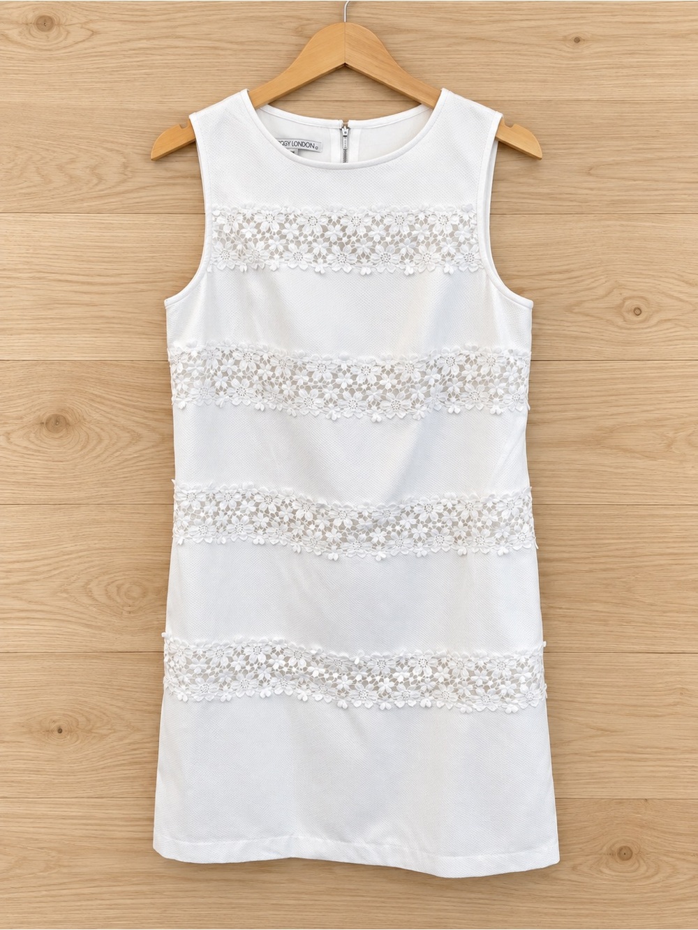 MAGGY LONDON White Lace-Trim Shift Dress – Size 10